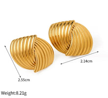 Load image into Gallery viewer, Golden Earrings