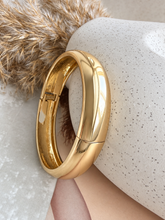 Load image into Gallery viewer, Classic Bangle
