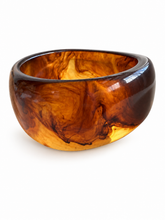 Load image into Gallery viewer, Retro Round Bangle
