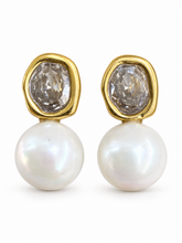 Load image into Gallery viewer, Crystal Pearl Earrings
