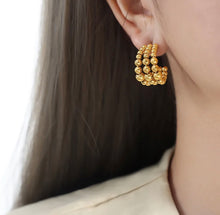 Load image into Gallery viewer, Golden Beads Earrings
