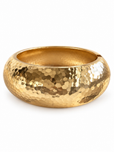 Load image into Gallery viewer, Textured Chunky Classic Bangle
