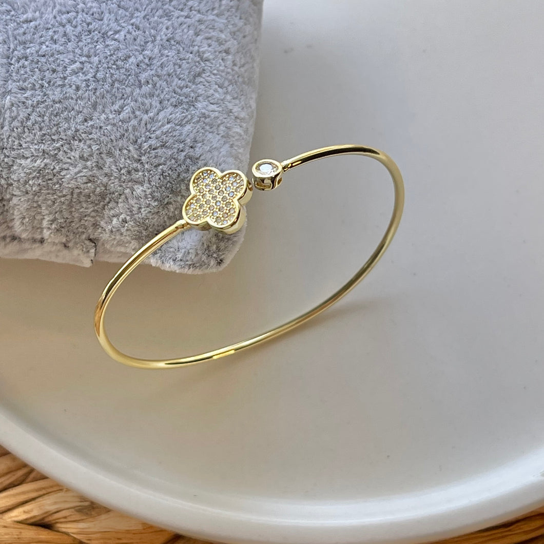 Clover Bracelet