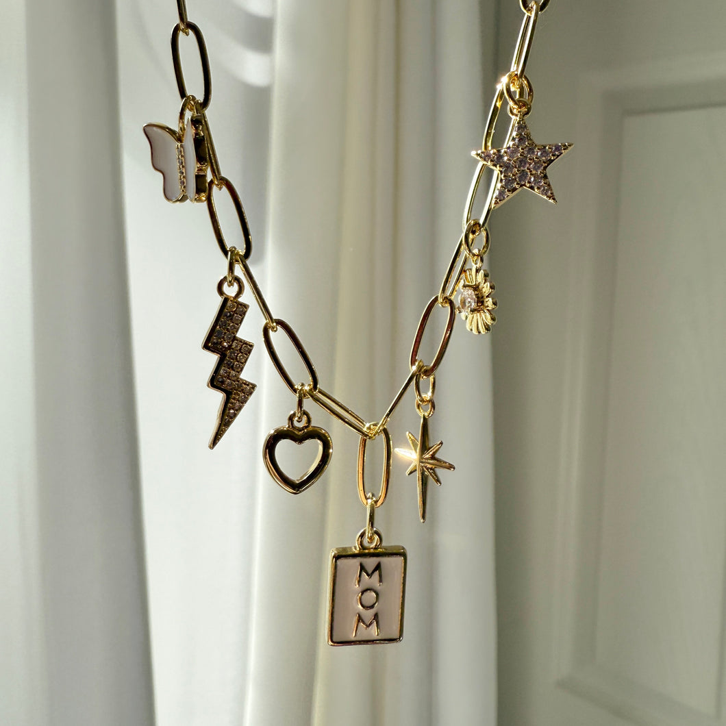 Mamá Charms Necklace