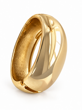 Load image into Gallery viewer, Chunky Classic Bangle
