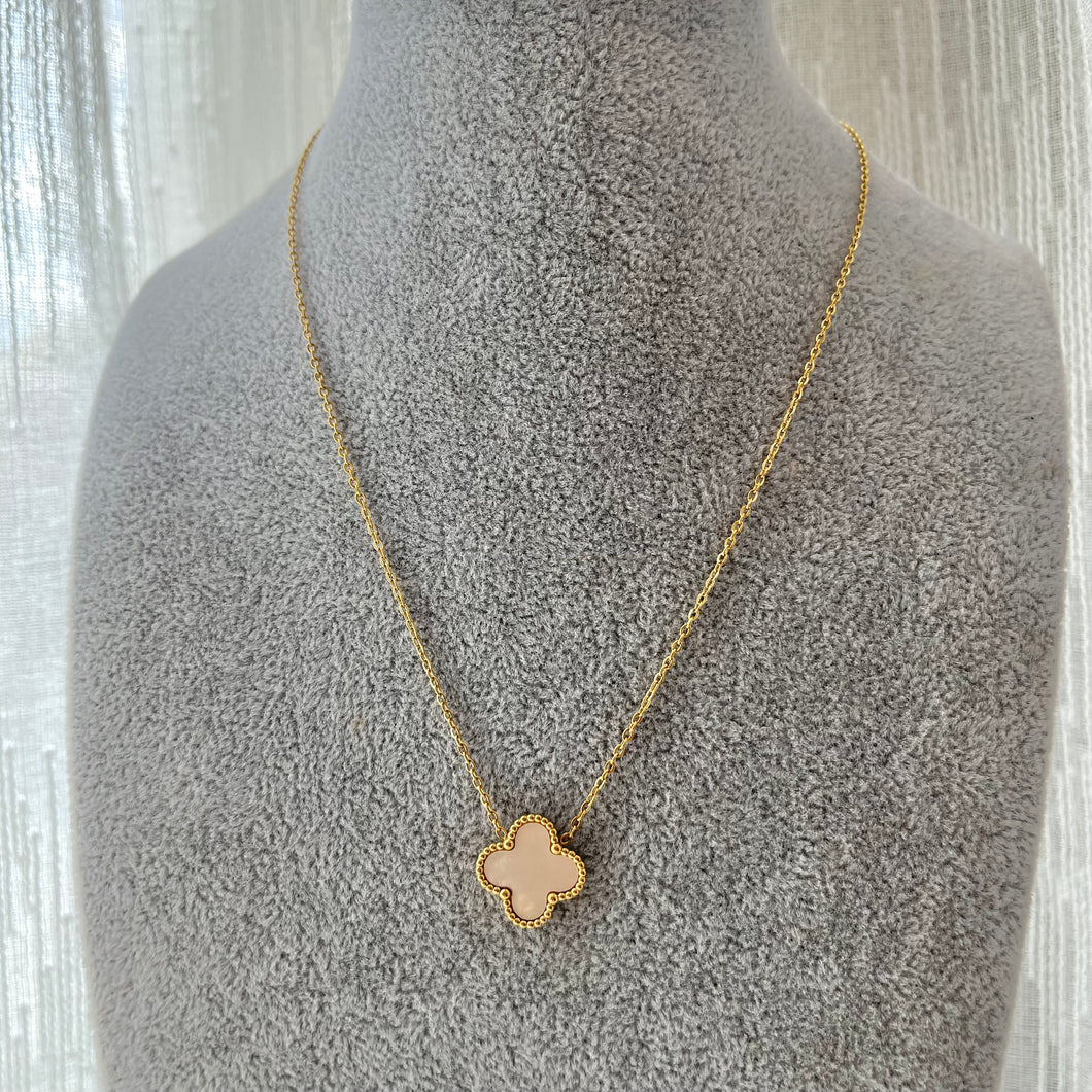 Pearl Gold Clover Necklace