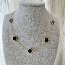 Load image into Gallery viewer, Black Full Clover Necklace
