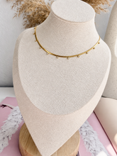 Load image into Gallery viewer, Lucy Herringbone Necklace
