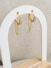Load image into Gallery viewer, Spark Chain Earrings
