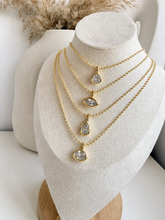 Load image into Gallery viewer, Solena Necklace
