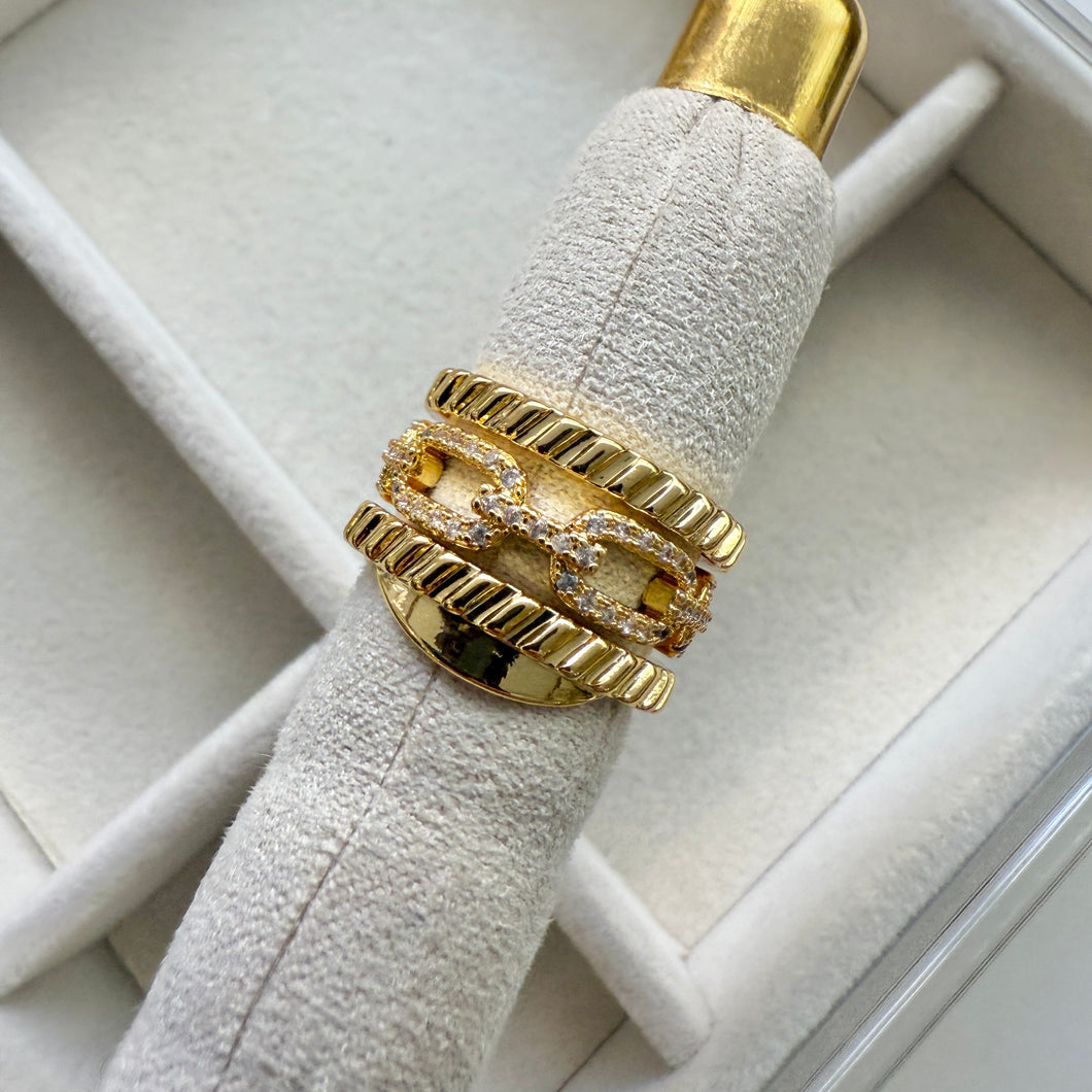 Triple Zirconia Glow Ring