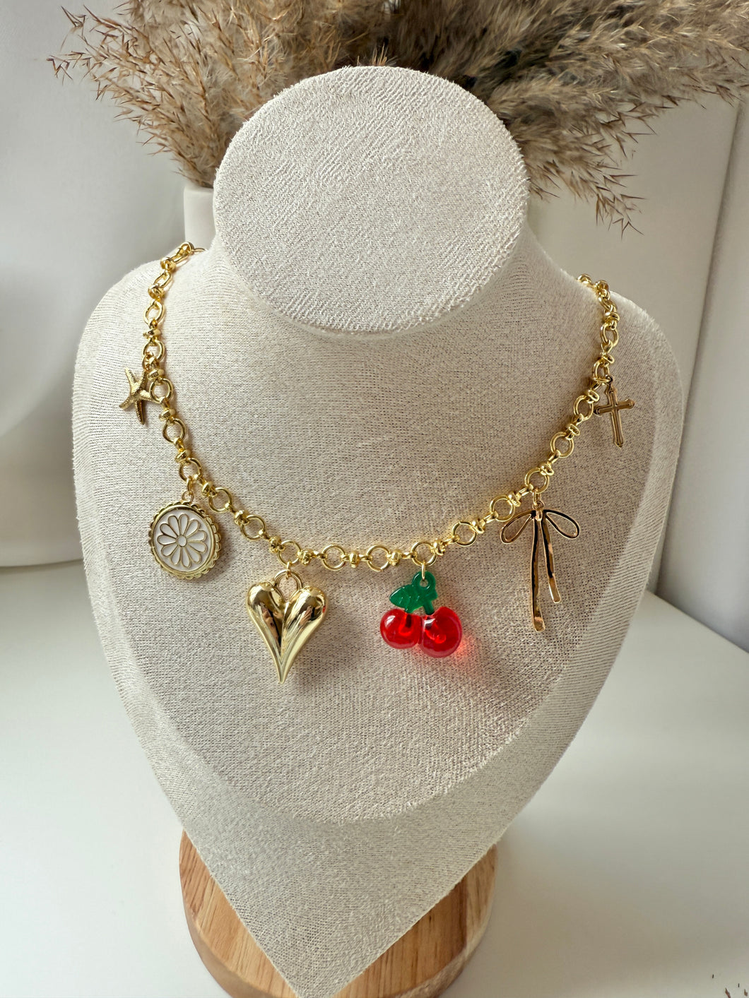 Soleil Selection Charms Golden Necklace