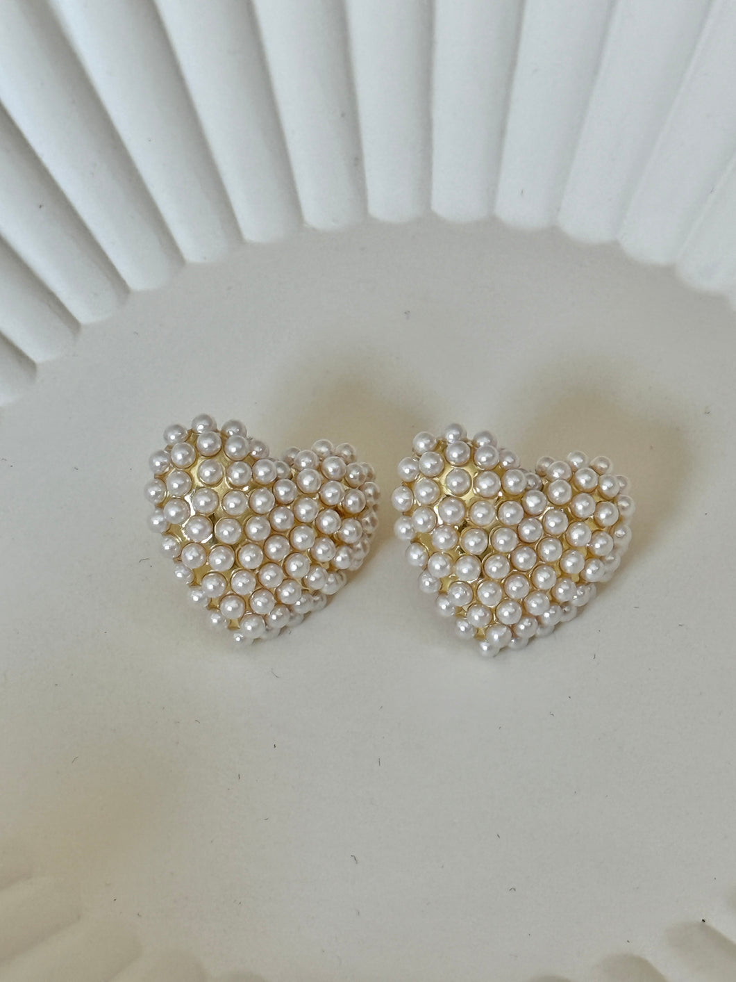 Pearls Heart Earrings