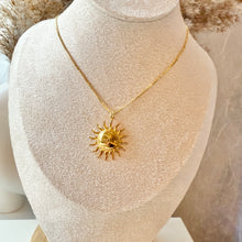 Load image into Gallery viewer, Dainty Sun Pendant Necklace
