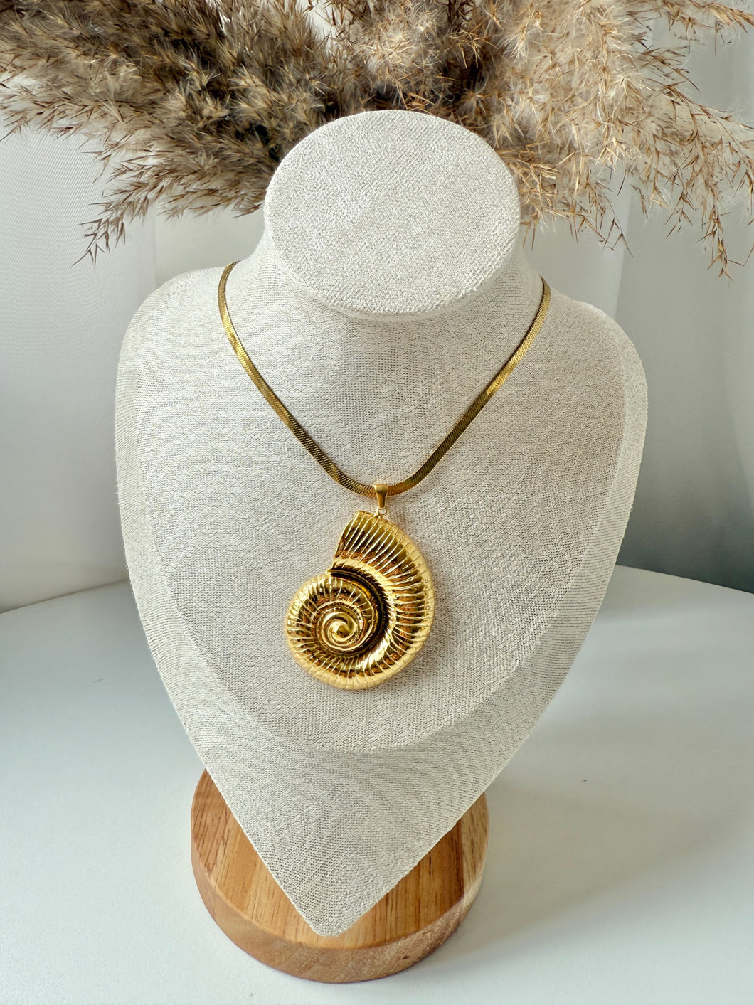 Caracol / Seashell Necklace