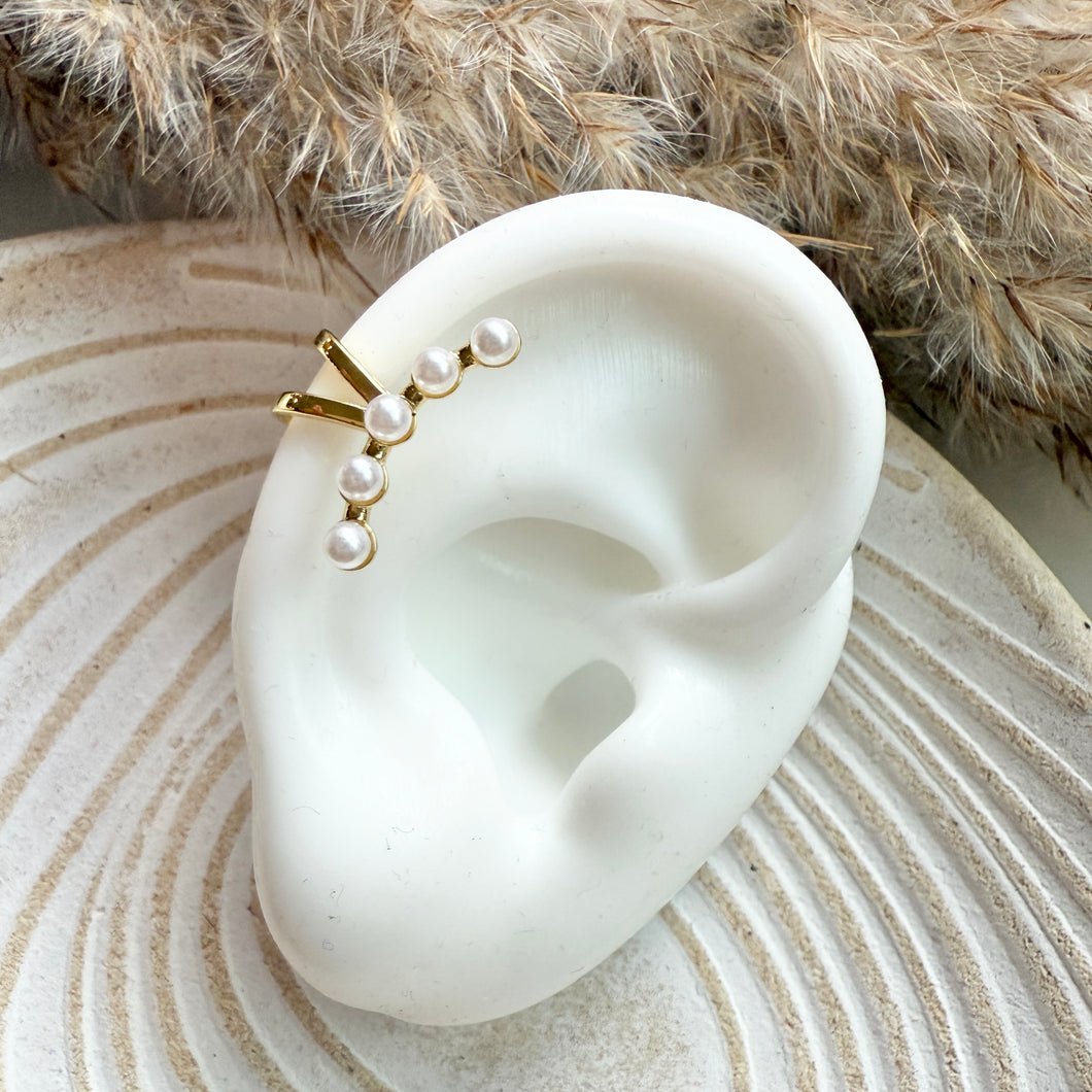 Pearl Orbit Earcuff
